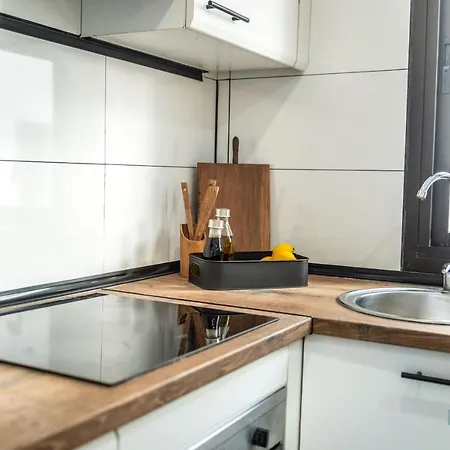 Modern In The Heart Of Puerto Banus Apartament