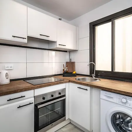 Modern In The Heart Of Puerto Banus Apartament