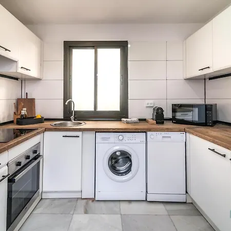 Modern In The Heart Of Puerto Banus Apartament